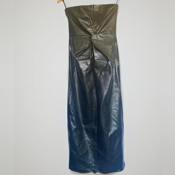 NWT Vegan Leather Strapless Cocktail Dress SOLD OUT sz 2 - Picture 2 of 10